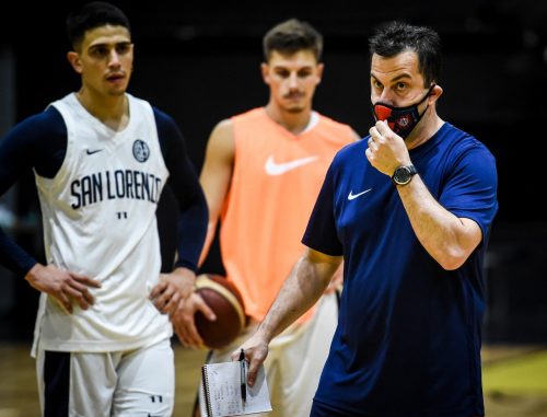 Silvio Santander dio positivo de COVID-19