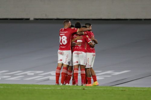 En busca de sumarse al pelotón de arriba, así llega Argentinos al partido ante San Lorenzo