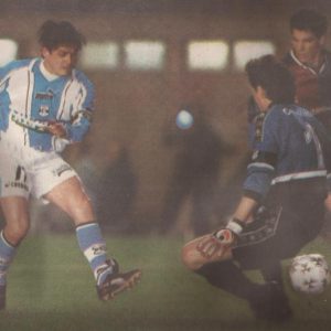 Murió Carlos Menem: cómo fue el partido que jugó para San Lorenzo en 1999