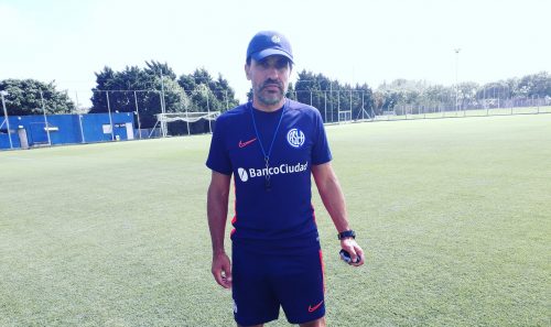 Más salidas en la estructura del fútbol profesional
