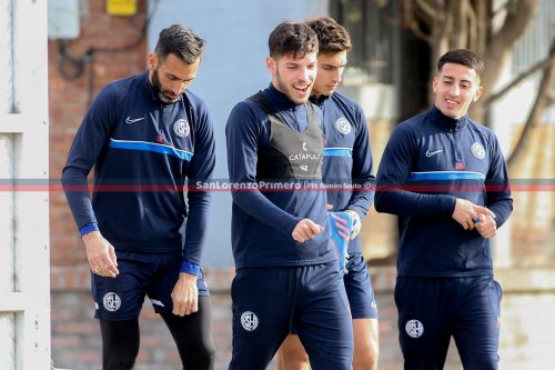 Dos retornos entre los convocados y el debut de Maroni