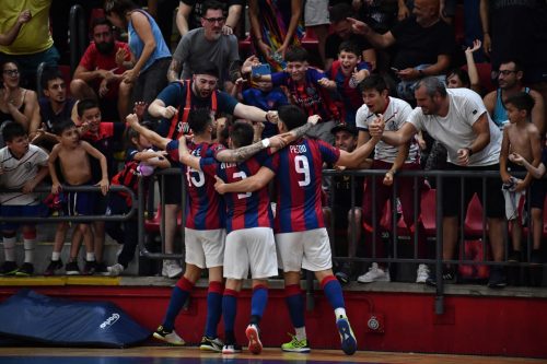 Arrasó el Ciclón en Boedo y se quedó con la primera final